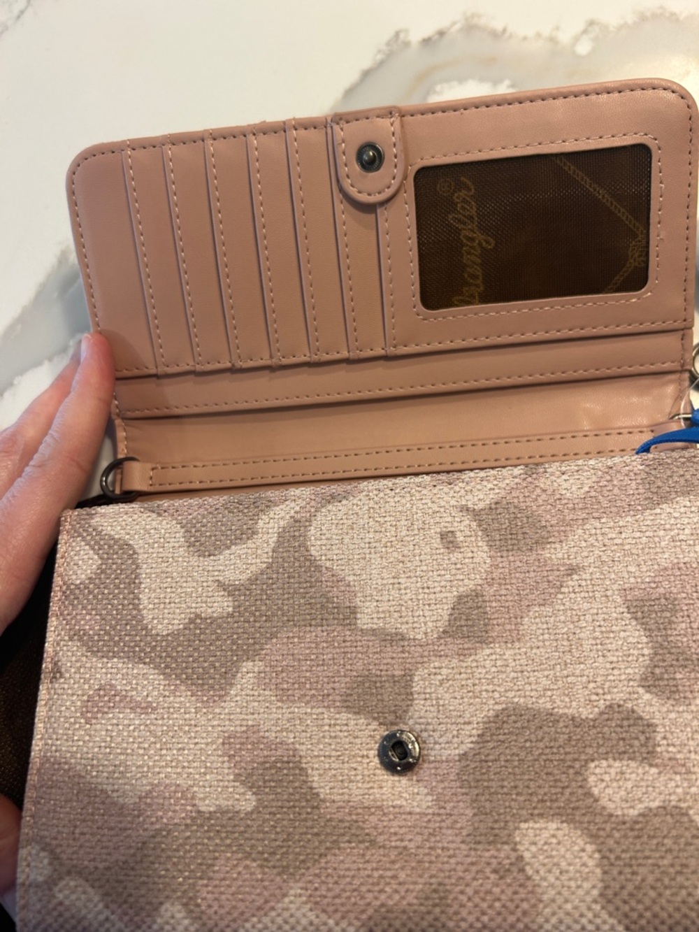 Wrangler Pink Camo Women's Clutch - Picture 2 of 5
